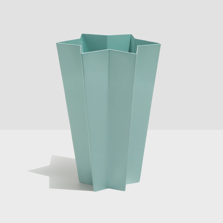 STAR VASE - SAGE